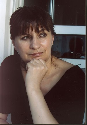 Adriana Popescu (unbekannt)